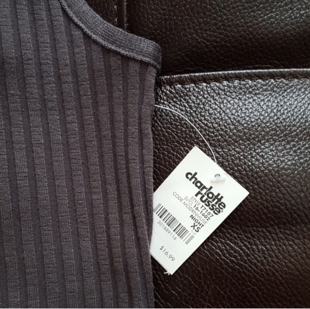 Dark Gray Ribbed Crop Top - Picture 3 of 5